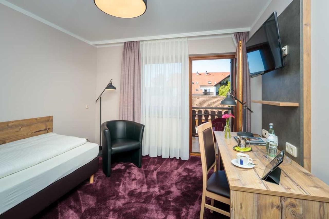 Hotel Pockinger Hof Pocking  Eksteriør billede